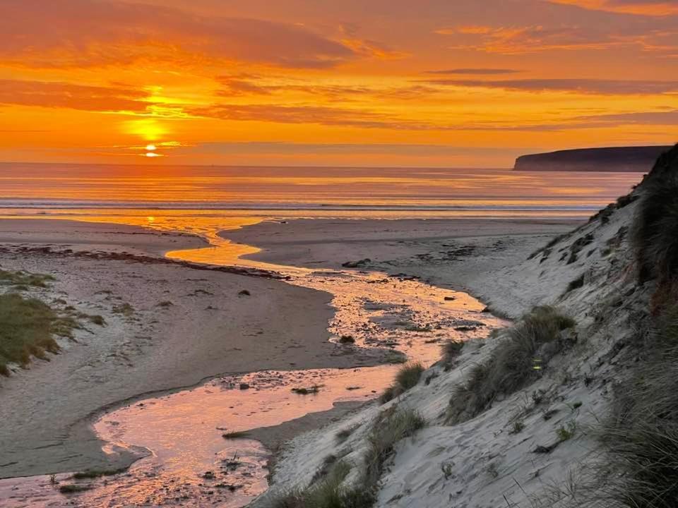 Caithness View Luxury Farm Lodges And Bbq Huts Wick  Eksteriør bilde